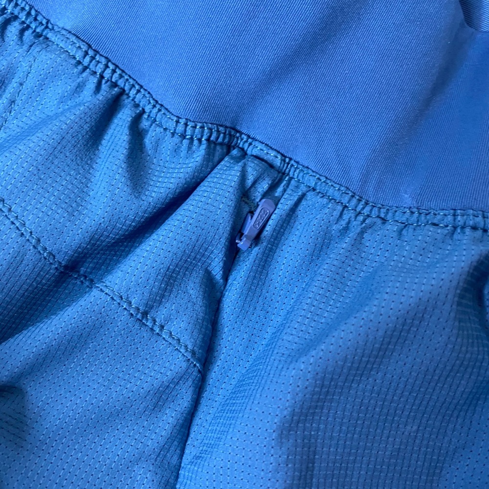 Running shorts - Picture 8 of 11